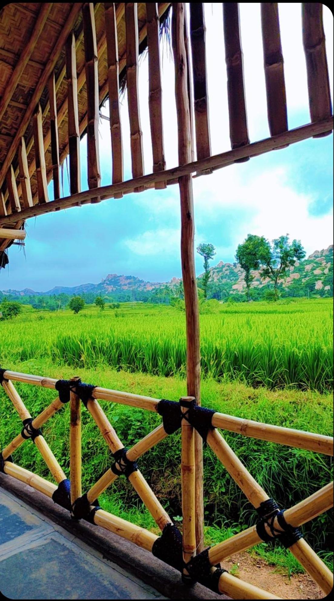 Om Shanti Om Home Stay & Cafe Hampi Exterior photo
